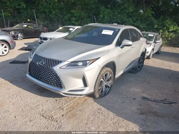 2T2HZMDA4MC264848 2021 LEXUS RX - Image 2