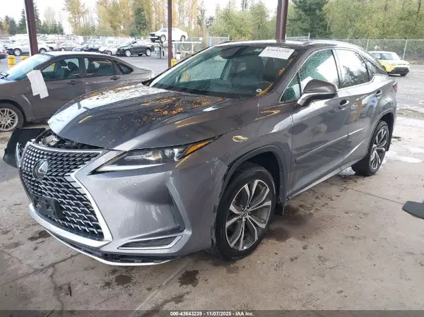 2T2HZMDA4MC291578 2021 LEXUS RX - Image 2