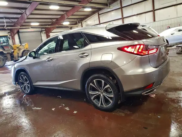 2T2HZMDA4NC311796 2022 LEXUS RX - Image 2