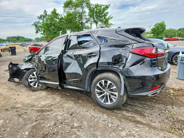 2T2HZMDA4NC327562 2022 LEXUS RX - Image 2