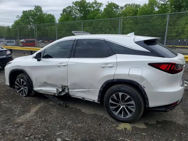 2T2HZMDA4NC327772 2022 LEXUS RX - Image 2
