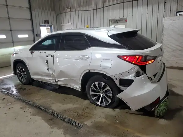 2T2HZMDA4NC338142 2022 LEXUS RX - Image 2