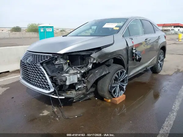 2T2HZMDA4NC349643 2022 LEXUS RX - Image 2