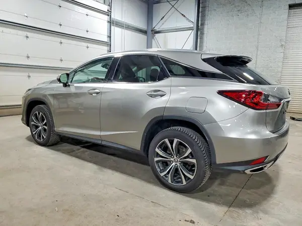 2T2HZMDA4NC356933 2022 LEXUS RX - Image 2