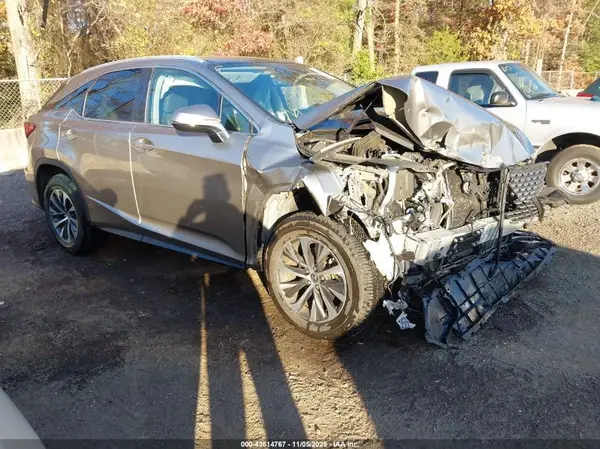 2T2HZMDA4NC360352 2022 LEXUS RX - Image 1