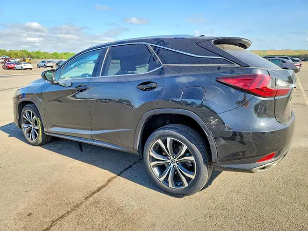 2T2HZMDA4NC365888 2022 LEXUS RX - Image 2