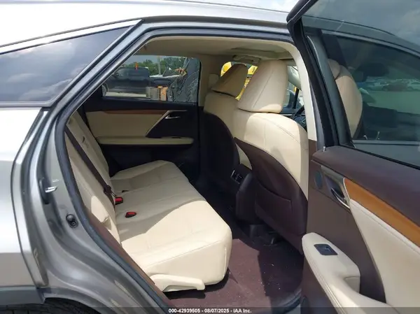 2T2HZMDA5LC234627 2020 LEXUS RX - Image 8