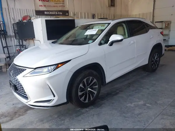 2T2HZMDA5LC252139 2020 LEXUS RX - Image 2