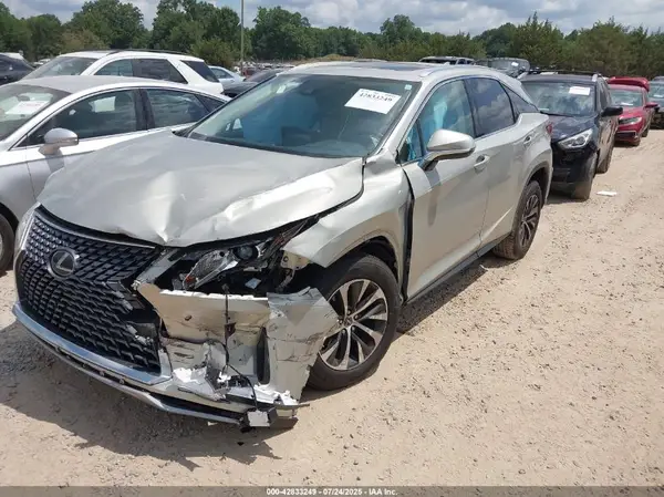 2T2HZMDA5MC278869 2021 LEXUS RX - Image 2