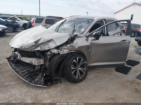 2T2HZMDA5NC343821 2022 LEXUS RX - Image 2
