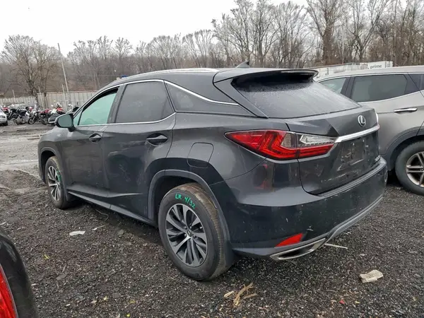 2T2HZMDA5NC352700 2022 LEXUS RX - Image 2
