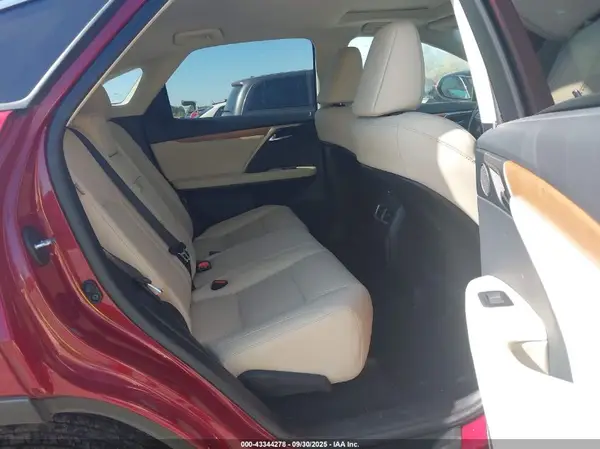 2T2HZMDA5NC357301 2022 LEXUS RX - Image 8