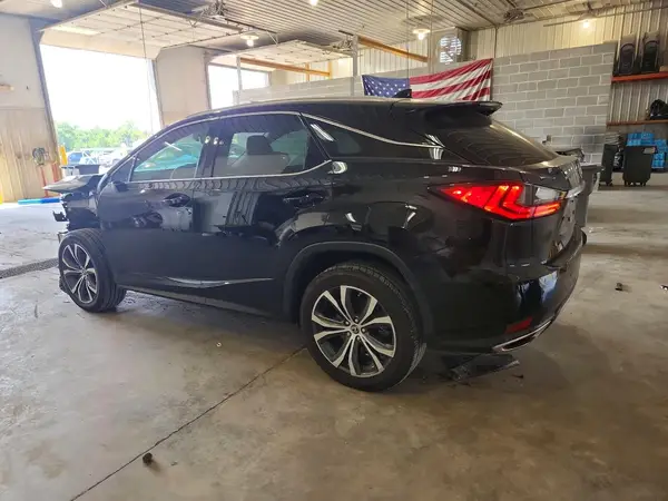 2T2HZMDA6MC277701 2021 LEXUS RX - Image 2