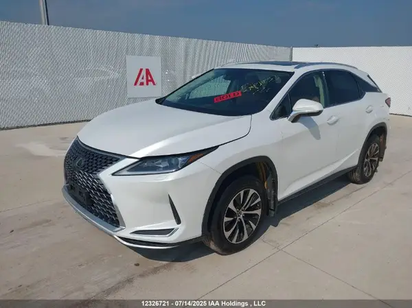 2T2HZMDA6NC311492 2022 LEXUS RX - Image 2