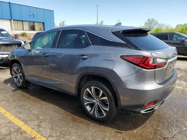 2T2HZMDA6NC321181 2022 LEXUS RX - Image 2