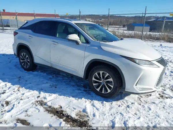 2T2HZMDA6NC344038 2022 LEXUS RX - Image 1