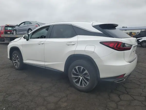 2T2HZMDA6NC348395 2022 LEXUS RX - Image 2