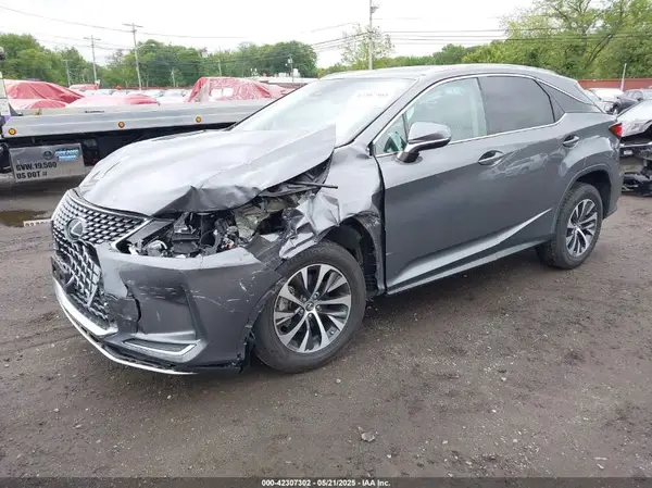 2T2HZMDA7LC227405 2020 LEXUS RX - Image 2