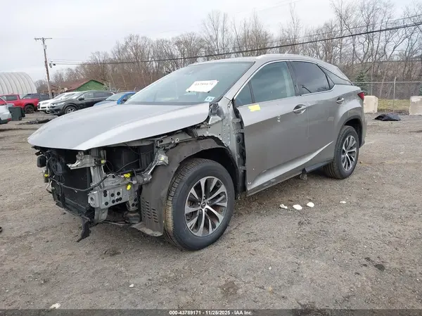 2T2HZMDA7MC305876 2021 LEXUS RX - Image 2