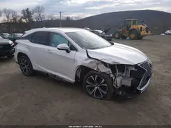 2T2HZMDA7NC310240 2022 LEXUS RX