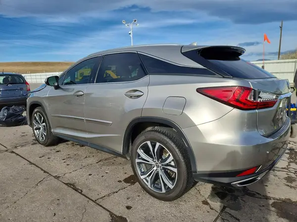 2T2HZMDA7NC317446 2022 LEXUS RX - Image 2