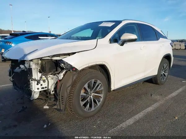 2T2HZMDA7NC334036 2022 LEXUS RX - Image 2