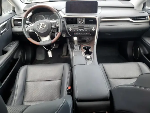 2T2HZMDA8MC291017 2021 LEXUS RX - Image 8