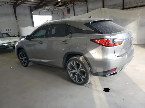 2T2HZMDA8MC302226 2021 LEXUS RX - Image 2