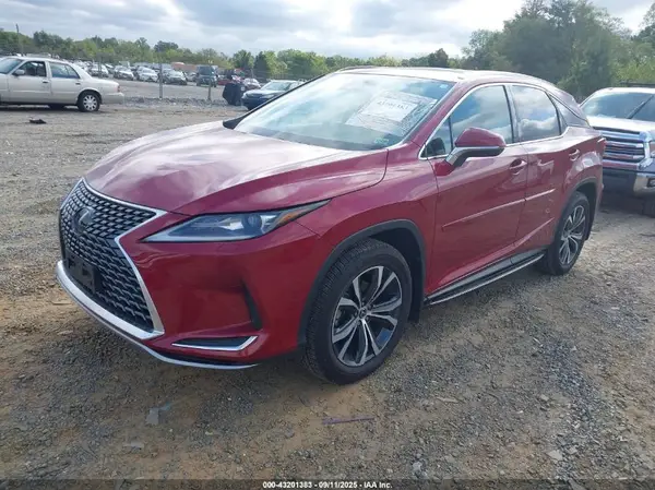 2T2HZMDA8MC302615 2021 LEXUS RX - Image 2