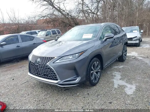 2T2HZMDA8MC305174 2021 LEXUS RX - Image 2