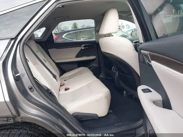 2T2HZMDA8MC305174 2021 LEXUS RX - Image 8