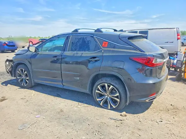 2T2HZMDA8NC312210 2022 LEXUS RX - Image 2