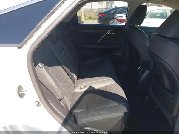 2T2HZMDA8NC321635 2022 LEXUS RX - Image 8