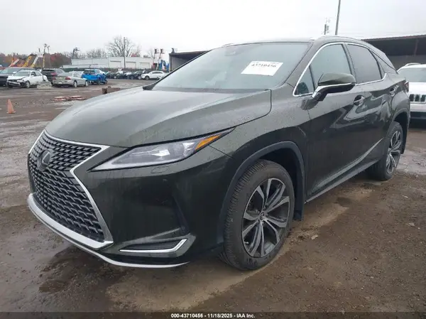 2T2HZMDA8NC337835 2022 LEXUS RX - Image 2