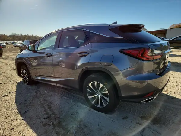2T2HZMDA8NC343893 2022 LEXUS RX - Image 2