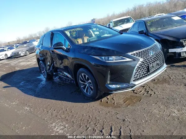 2T2HZMDA8NC345739 2022 LEXUS RX - Image 1