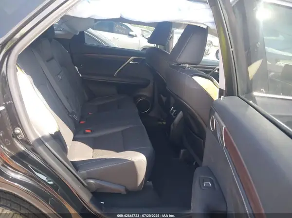 2T2HZMDA8NC360421 2022 LEXUS RX - Image 8