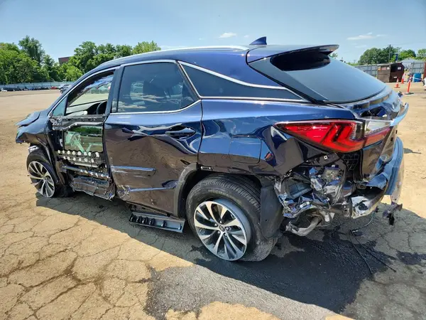 2T2HZMDA8NC365070 2022 LEXUS RX - Image 2