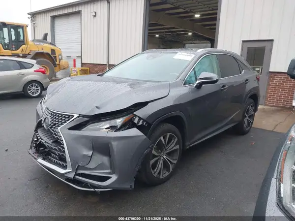 2T2HZMDA9LC223503 2020 LEXUS RX - Image 2