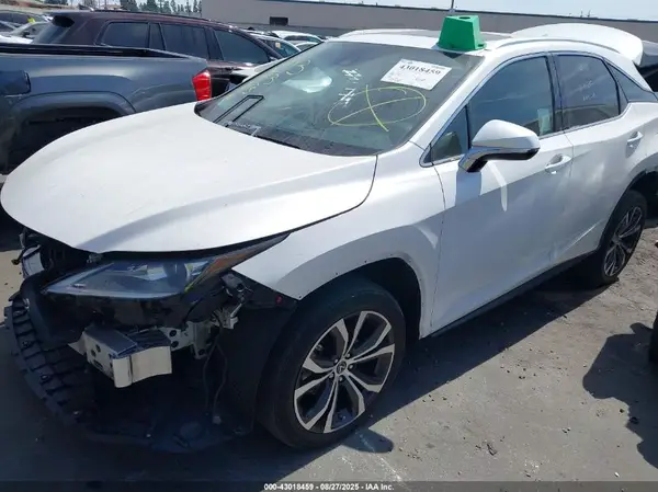 2T2HZMDA9LC226837 2020 LEXUS RX - Image 2