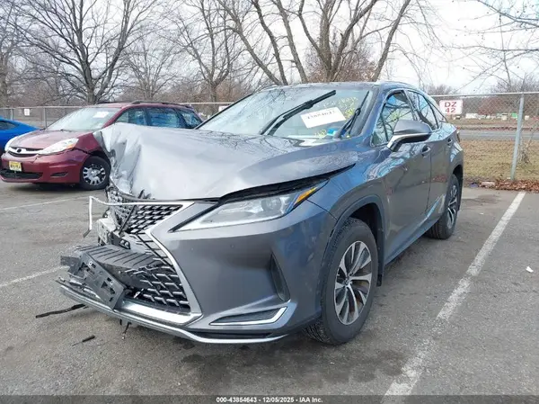 2T2HZMDA9LC239376 2020 LEXUS RX - Image 2