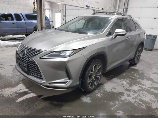 2T2HZMDA9LC243685 2020 LEXUS RX - Image 2