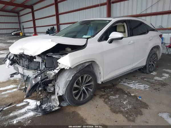 2T2HZMDA9MC263923 2021 LEXUS RX - Image 2