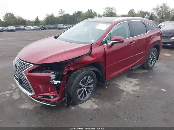 2T2HZMDA9MC272508 2021 LEXUS RX - Image 2