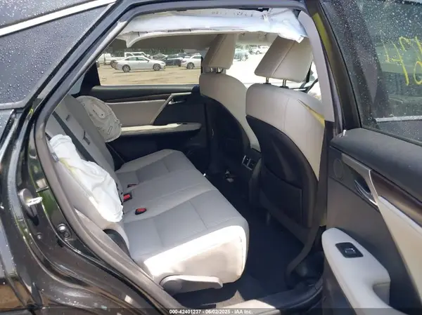 2T2HZMDA9NC323734 2022 LEXUS RX - Image 8