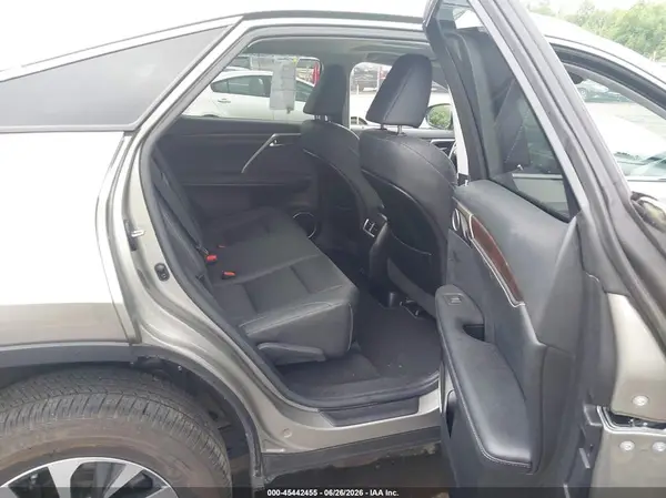 2T2HZMDA9NC325130 2022 LEXUS RX - Image 8