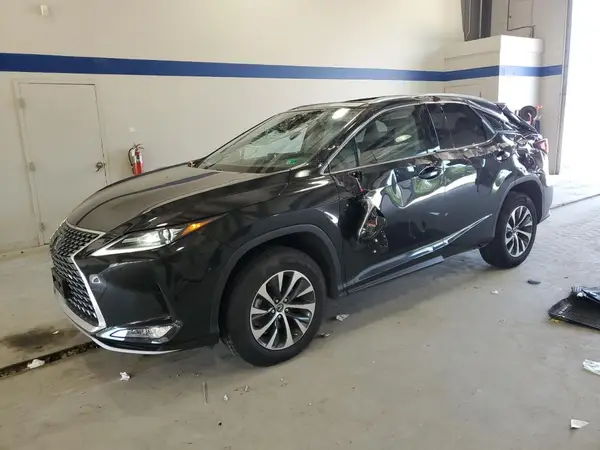2T2HZMDA9NC341831 2022 LEXUS RX - Image 1