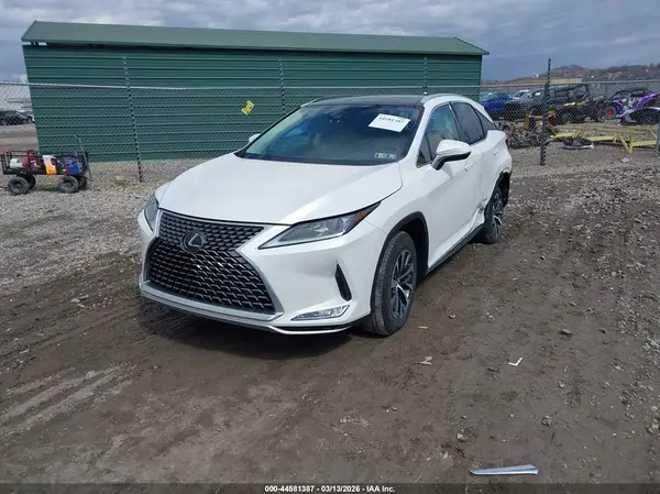 2T2HZMDA9NC357074 2022 LEXUS RX - Image 2
