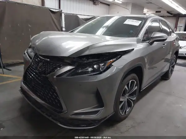 2T2HZMDA9NC366292 2022 LEXUS RX - Image 2