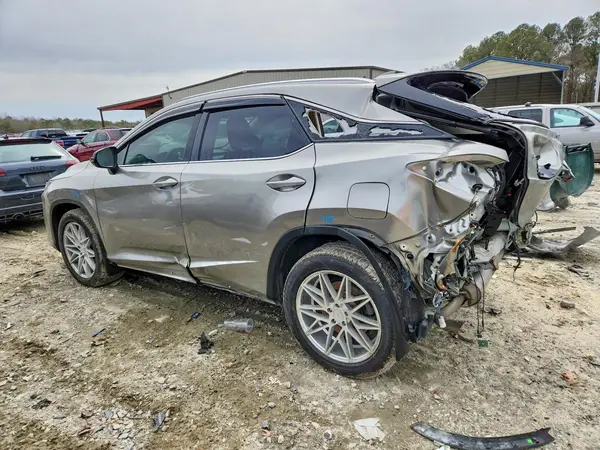 2T2HZMDA9NC367085 2022 LEXUS RX - Image 2